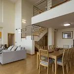 Atico Top Granada, Penthouse, 18-19Th Floor, City Centre, Views, Terrace, Free Parking