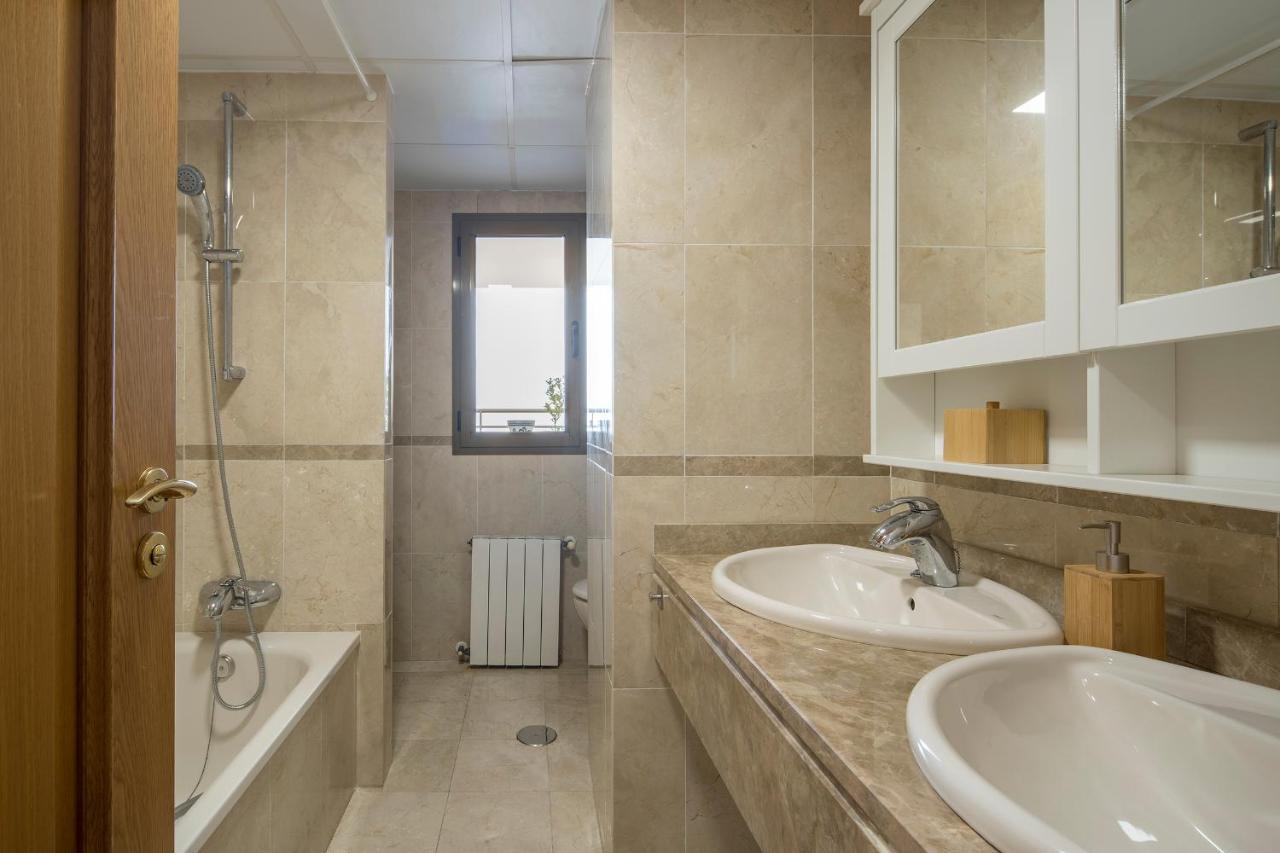 Appartement Atico Granada, Penthouse, 18-19th Floor, Centre, Views, Terrace, Free Parking